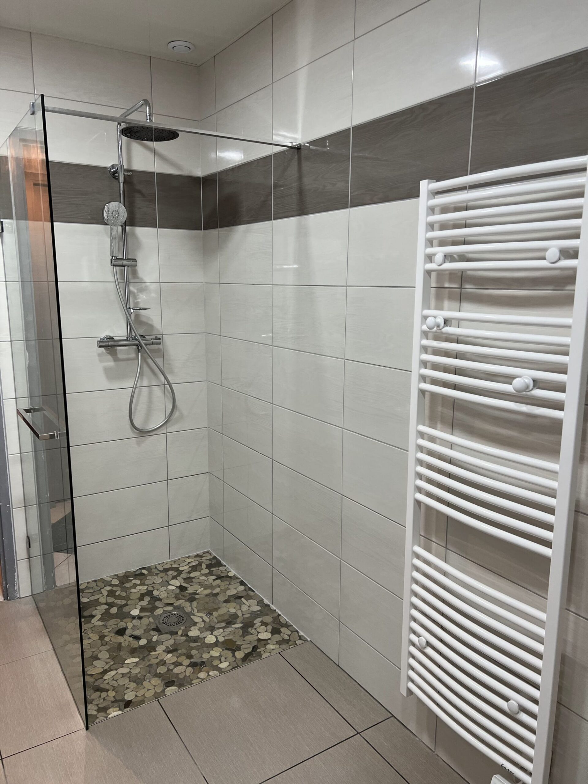 BATIRENOV243 SCALED | Bati renov 57 Création et rénovation de salle de bain clé en main à proximité de Metz et Forbach Laxou 2